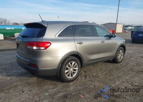 2016 Kia Sorento 2.4L L из США, поврежденный, VIN 5XYPG4A33GG091585